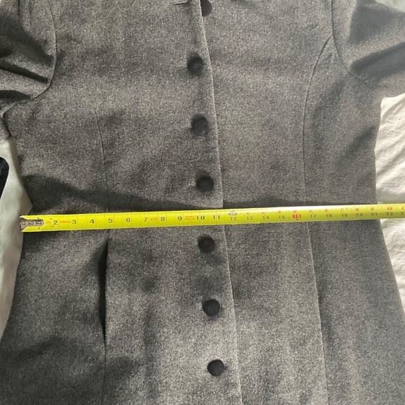 Hooded Long Wool Winter Coat with Velvet Lined Hood and Cuffs (size 12/large) - Picture 7 of 11